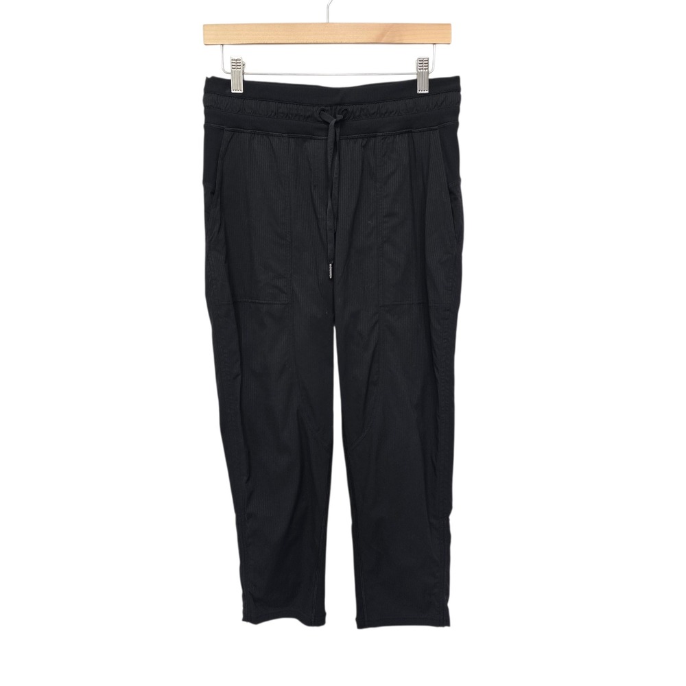 Lululemon Dance Studio Crop 25" Black Joggers LW6CDQS Women's Size 6 Sporty‎